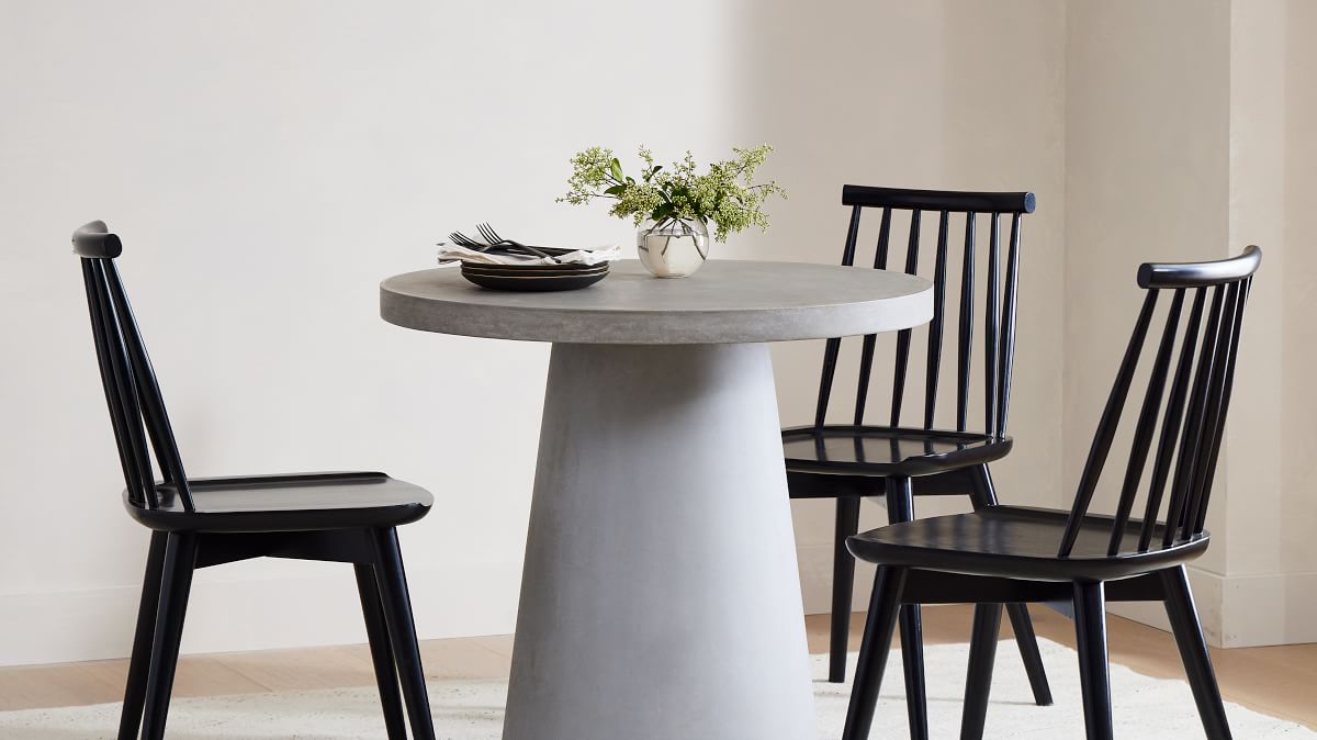 Concrete Indoor Outdoor Pedestal Round Dining Table 32 60 West Elm