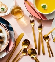 How To: Host The Perfect Dinner Party