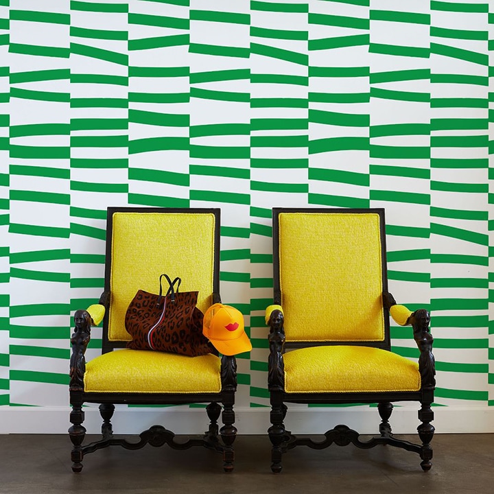 green white patterned wallpaper