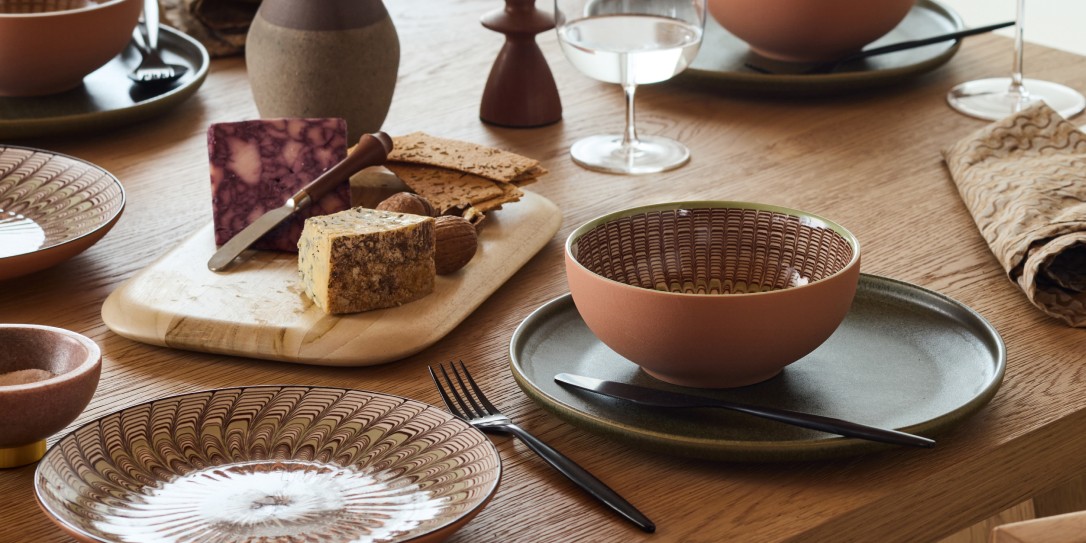 Shop Guernsey Dinnerware