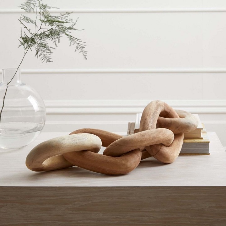 Oversized wooden chain link decor object