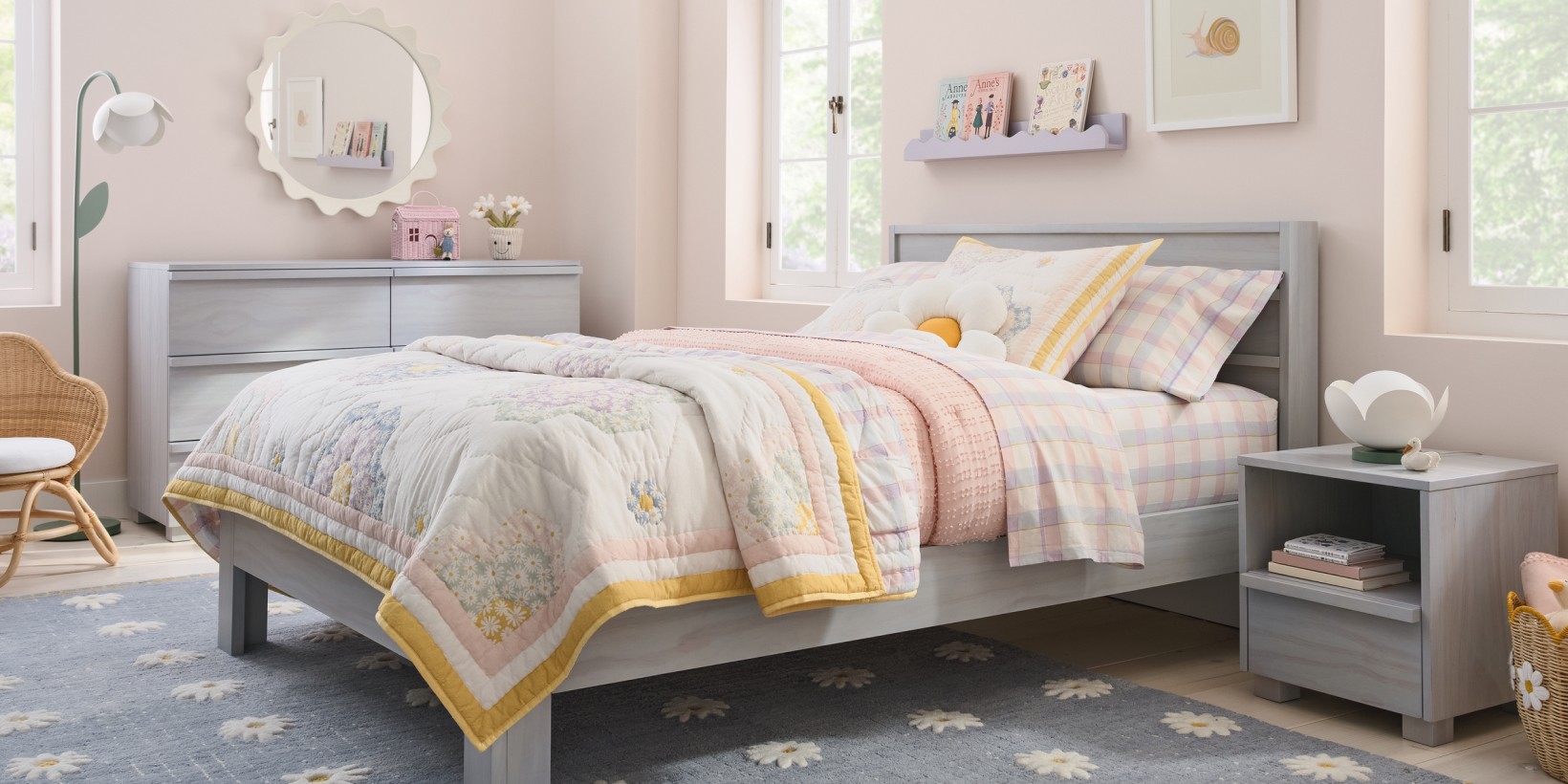 Billie Daisy Bedroom
