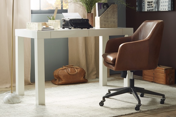 How To Shop For A Desk