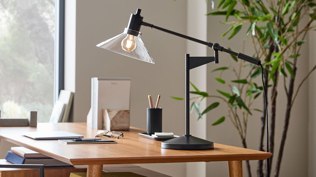 Petite Lampe Design & Durable