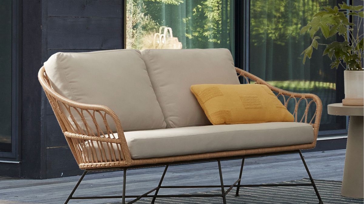 Palma Outdoor Rattan Loveseat (59) | West Elm