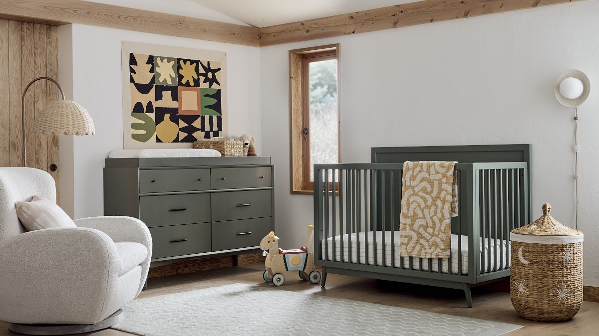 Baby bed with changing table and drawers best sale