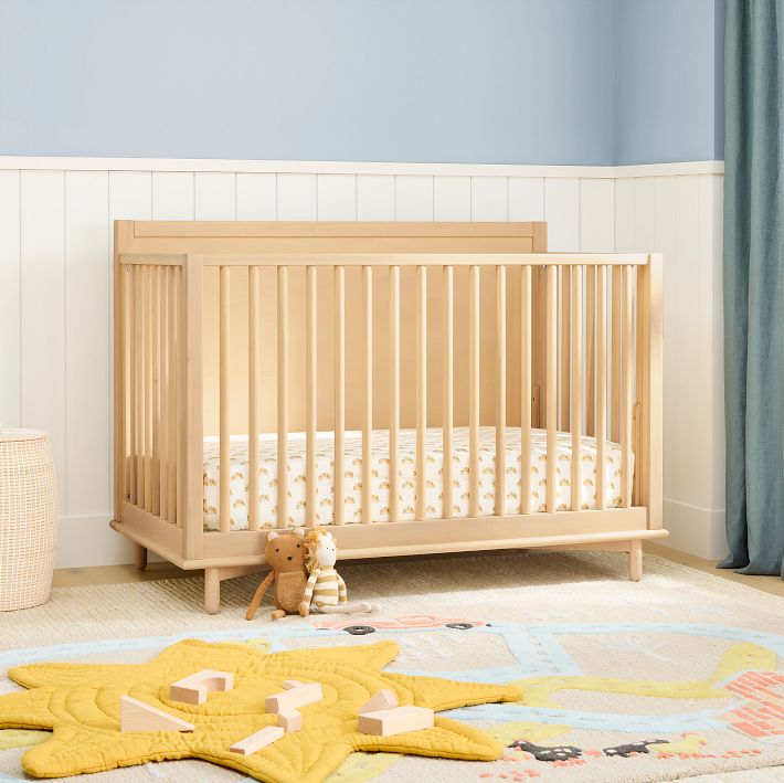 Baby crib natural wood hotsell