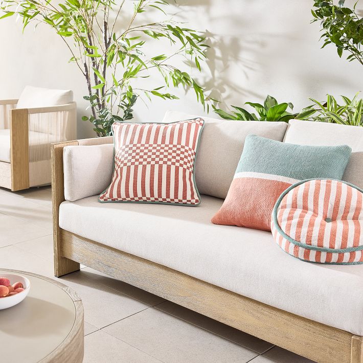 West elm round pillow online