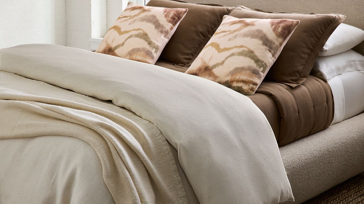 【WOOHWA】SILKY TENCEL SK Silky Tencel™ Striated Duvet Cover & Shams | West Elm Kuwait