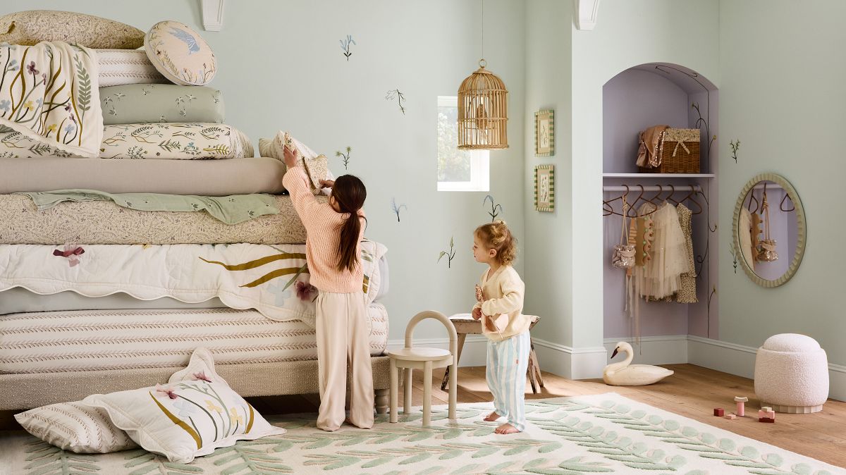 Joseph Altuzarra Spiral Vine Rug | West Elm