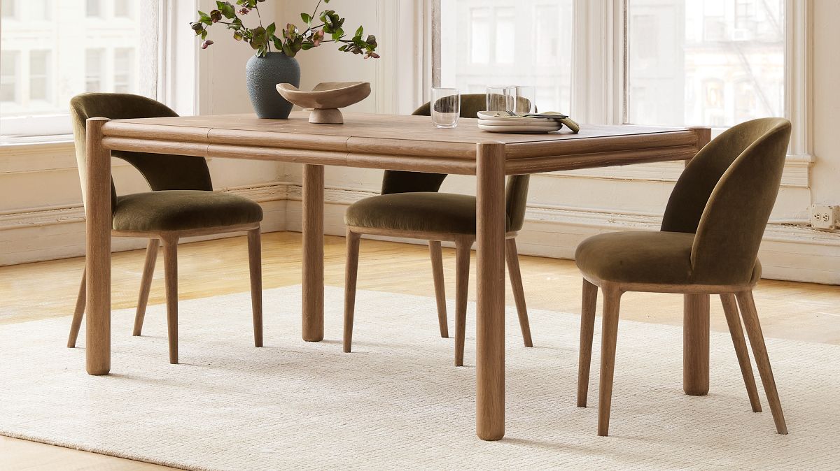 Miles Extendable Dining Table (46"–100")