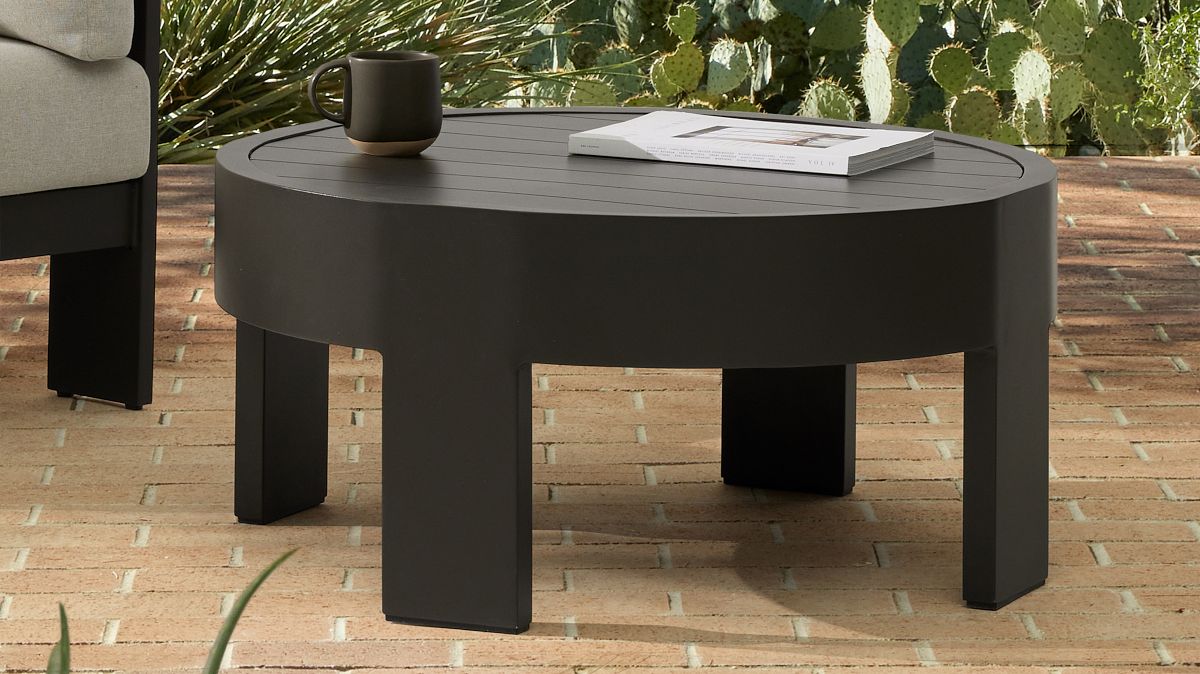 Caldera Aluminum Outdoor Coffee Table 34