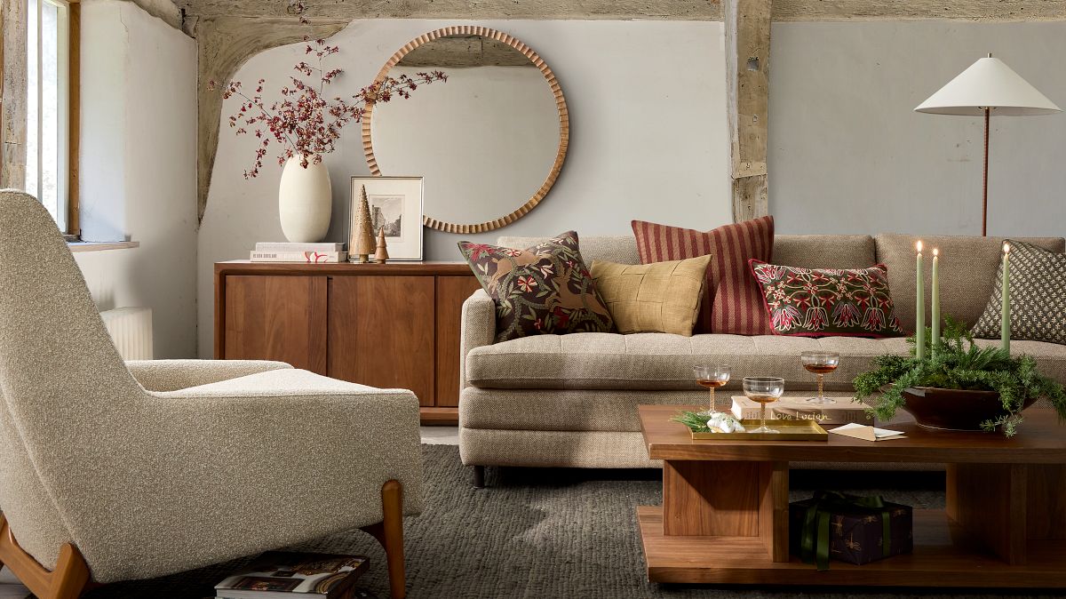 Wallace Coffee Table (44