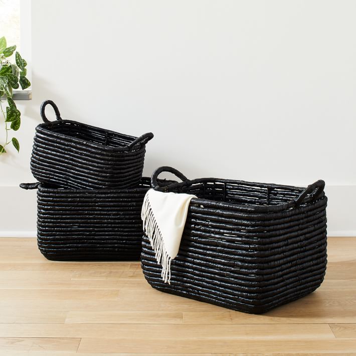 black storage basket with lid