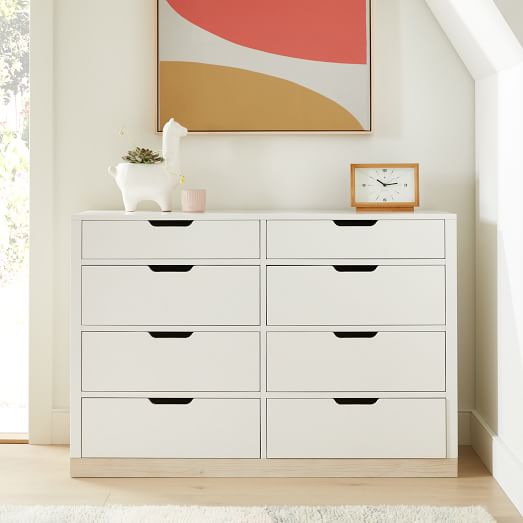 Rhys 8 Drawer Dresser Weathered White Simply White