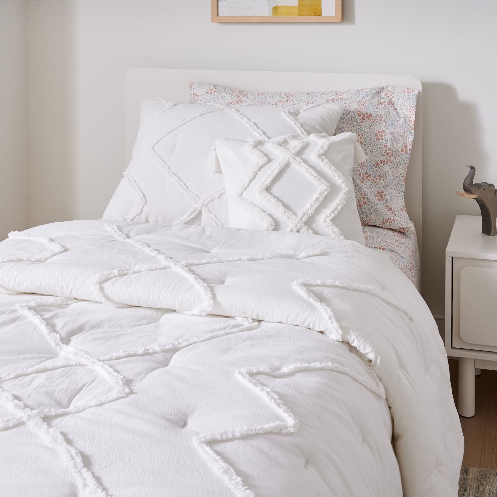 pottery barn ashlyn tufted comforter