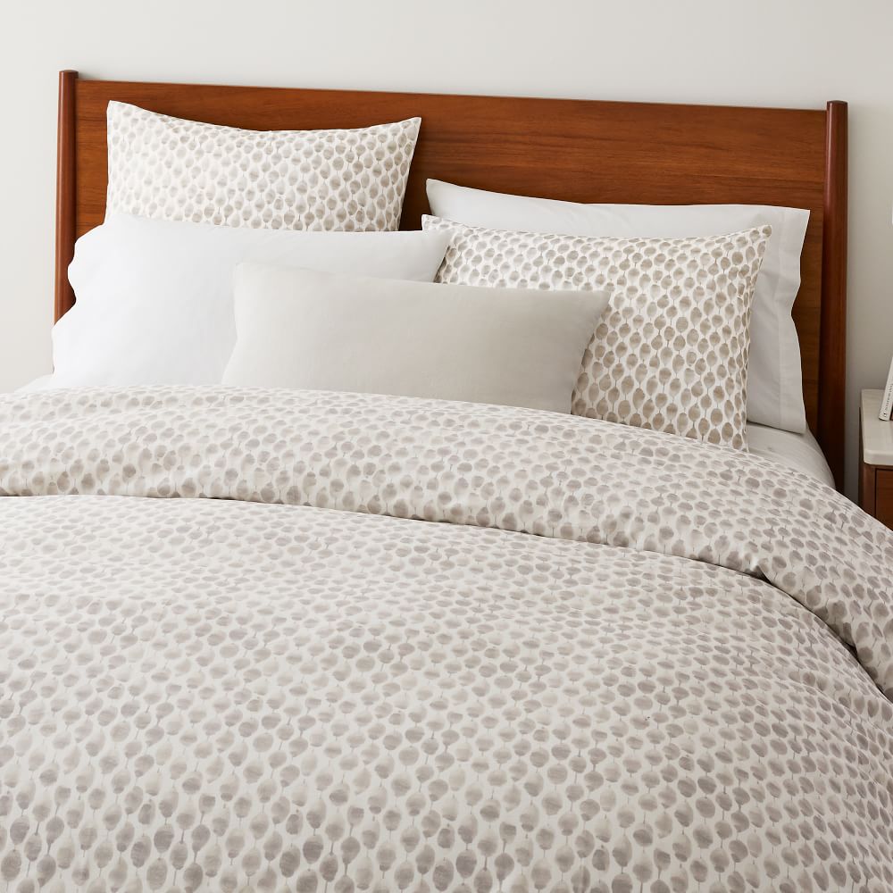 Organic Stamped Dots Duvet Cover & Shams West Elm