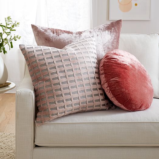 Round Lush Velvet Pillow, Light Pink Round Velvet Pillow Cover