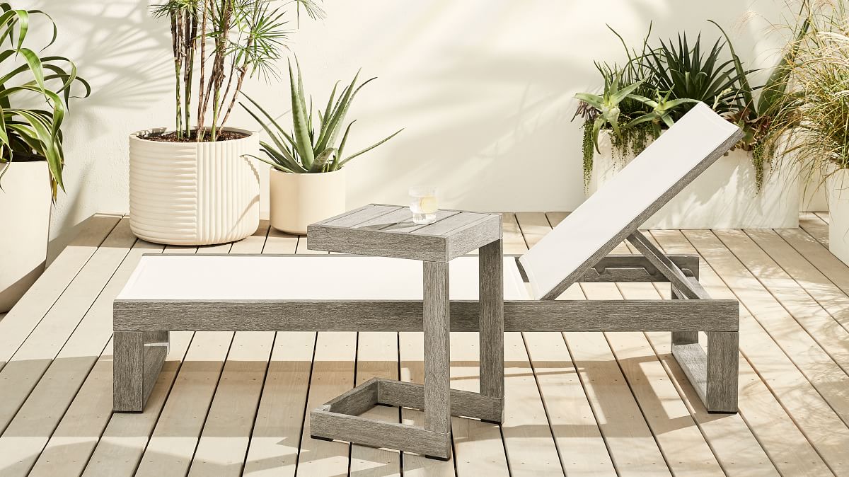 Portside Outdoor CSide Table (17") West Elm