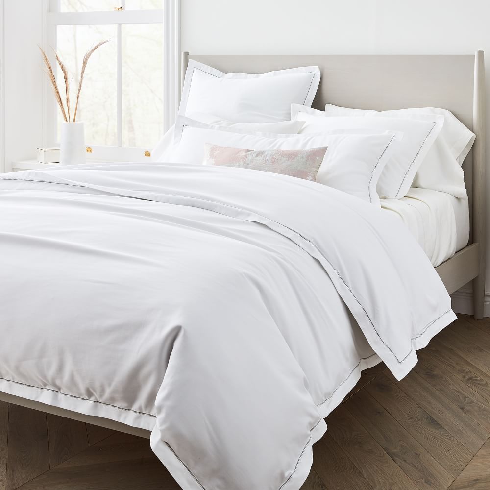 400ThreadCount Organic Sateen Embroidered Duvet Cover & Shams West Elm