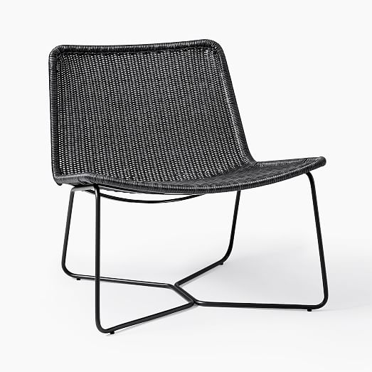 outdoor black lounge chair