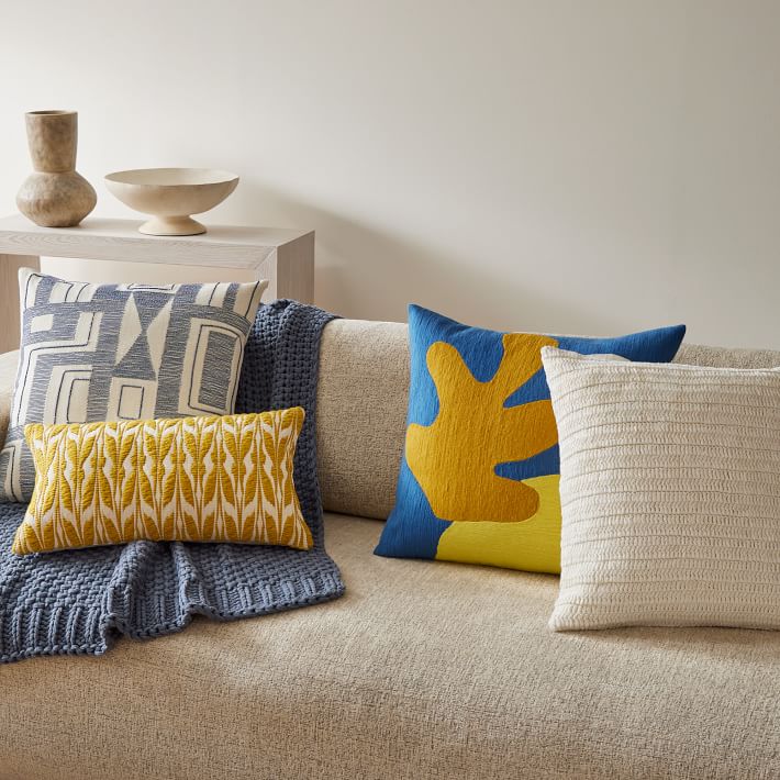 Bold Leaf Pillow Covers & Throw Set West Elm