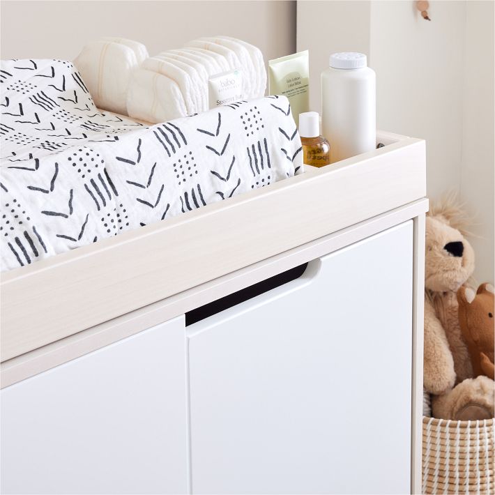 Babyletto Hudson 3Drawer Changing Table (40") West Elm