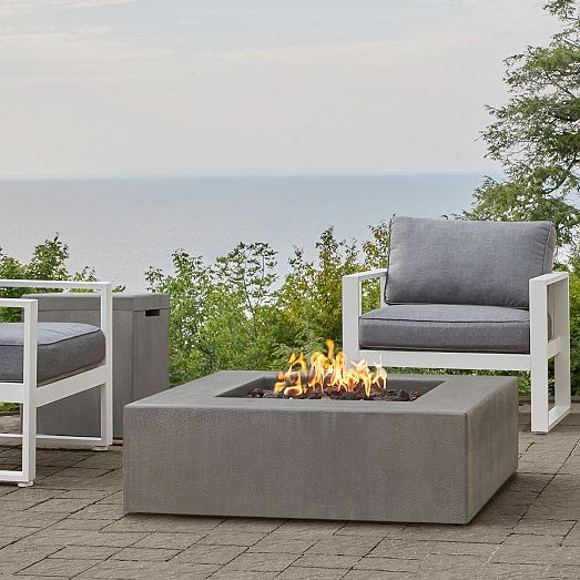 Square 40" Outdoor Concrete Fire Table West Elm