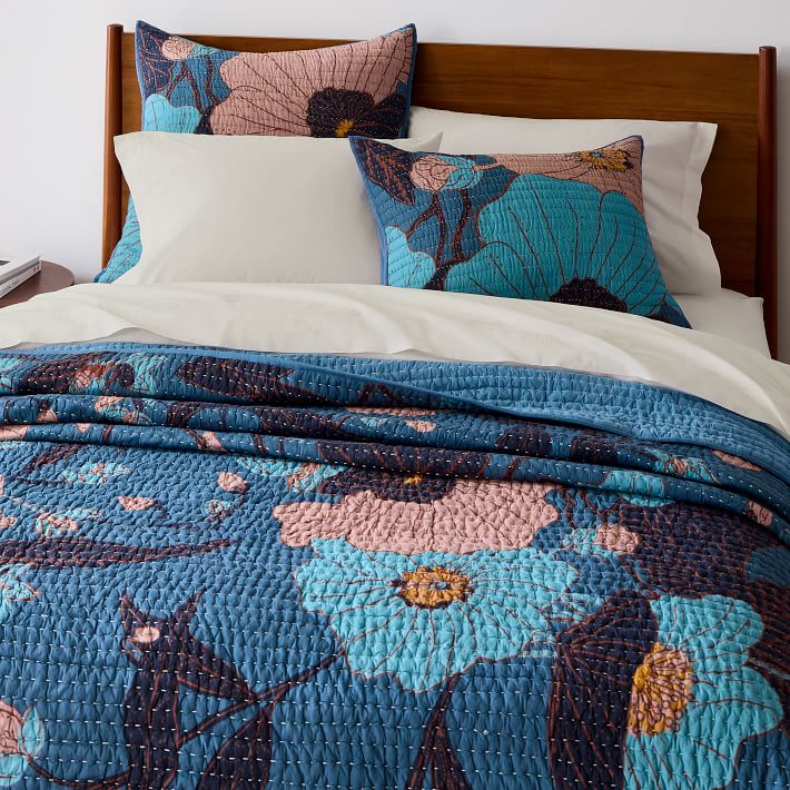 Poppy Floral Stitch Quilt & Shams
