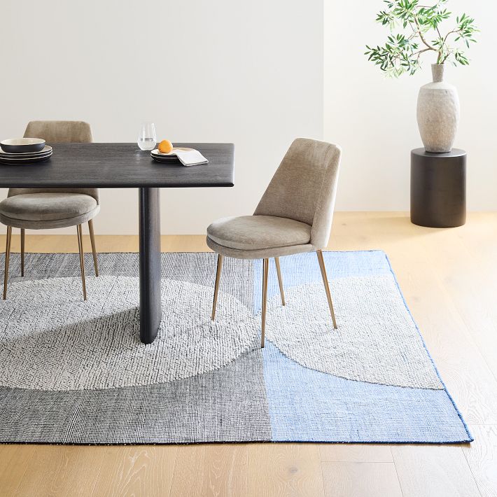 Stacked Circles Indoor/Outdoor Rug | West Elm