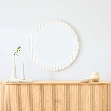 Quinn Lacquer Round Wall Mirror - 30" | West Elm