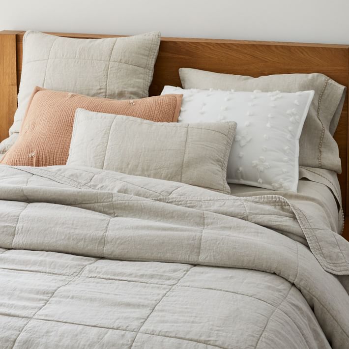 European Linen Box Stitch Quilt & Sham Set (King, Natural Flax)