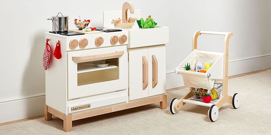 Milton & Goose Essential Play Kitchen - Gray