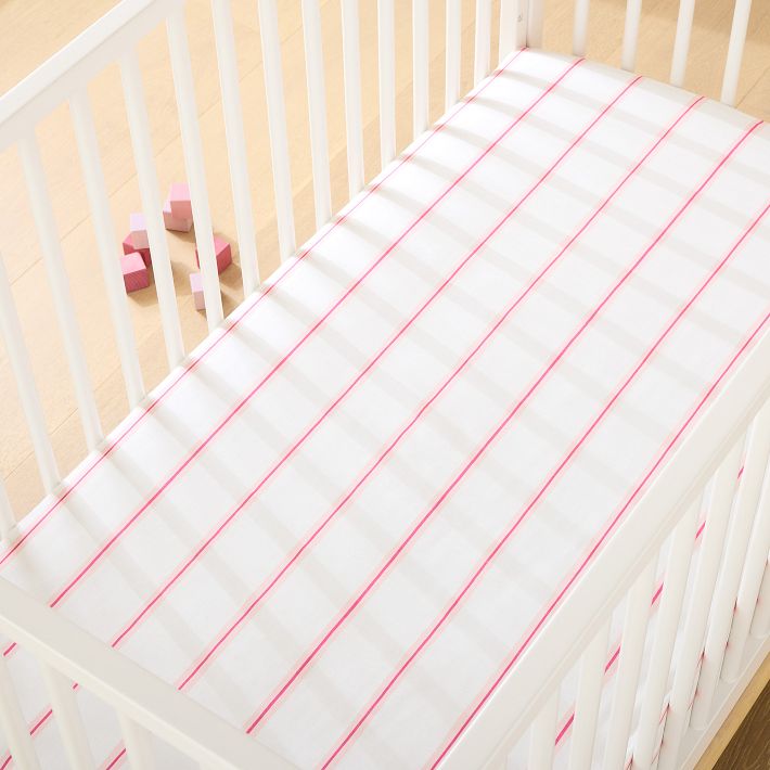 Crib fitted outlet sheet size