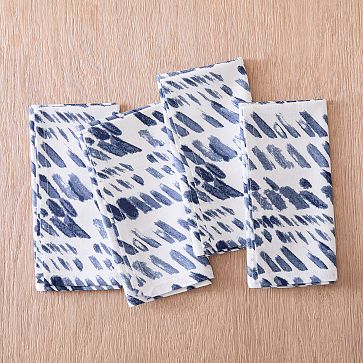 https://assets.weimgs.com/weimgs/ab/images/wcm/products/202338/0013/slanted-dots-cotton-napkins-set-of-4-m.jpg