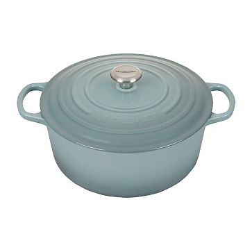 https://assets.weimgs.com/weimgs/ab/images/wcm/products/202338/0089/le-creuset-round-dutch-oven-m.jpg