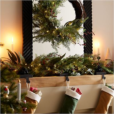 Simulated Pine Tree Wall Hanging Garland For Indoor Courtyard