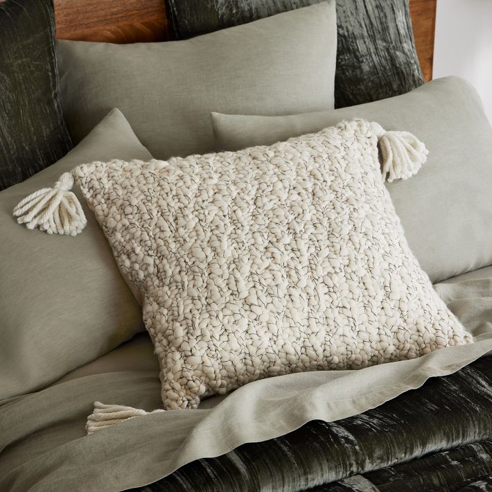 Chunky Yarn Hand-knitted Pillow Cover With Feather Down Pillow