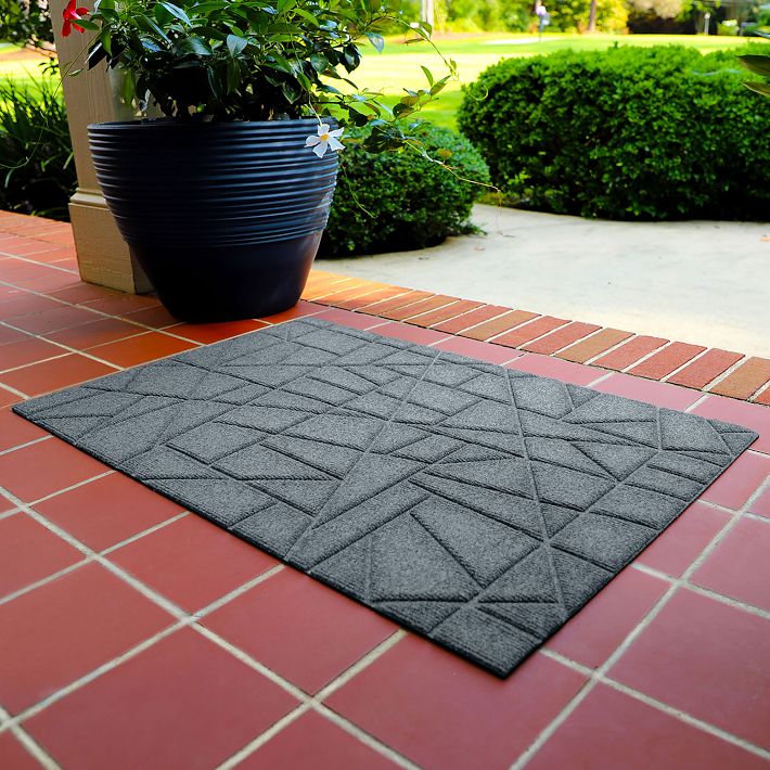 https://assets.weimgs.com/weimgs/ab/images/wcm/products/202345/0037/waterhog-borderless-viewpoint-recycled-doormat-o.jpg
