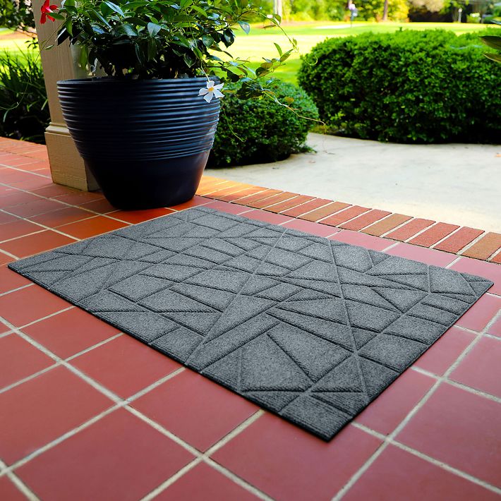 Waterhog Hourglass Indoor/Outdoor Borderless Doormat, 2' x 3' - Charcoal