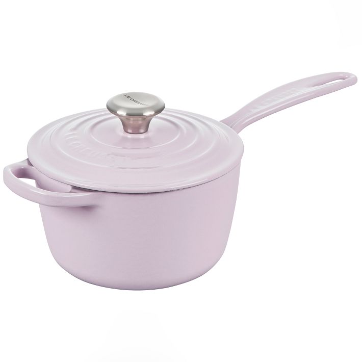 https://assets.weimgs.com/weimgs/ab/images/wcm/products/202346/0095/le-creuset-signature-saucepan-o.jpg