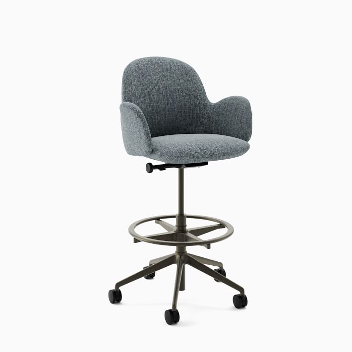 Swivel discount stool officeworks