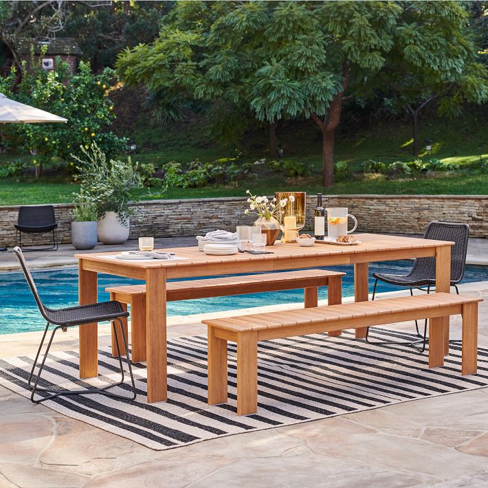 Playa Outdoor Expandable Dining Table (67.5&quot;&ndash;90&quot;) &amp; Benches Set