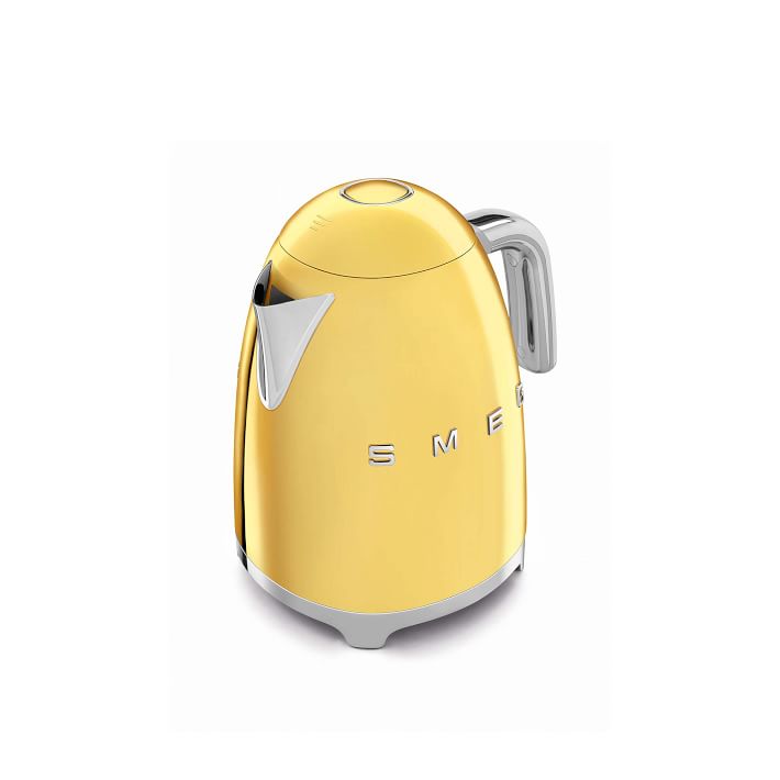 https://assets.weimgs.com/weimgs/ab/images/wcm/products/202350/0018/smeg-electric-kettle-o.jpg