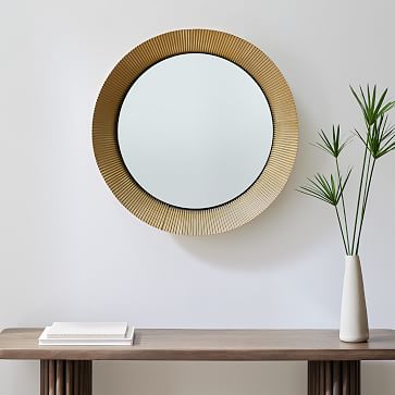 FM130 Gold Small Round Mirror – English Elm