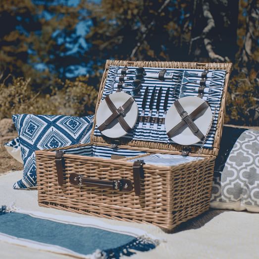 Party Pack Picnic Basket (22 Piece Set) West Elm