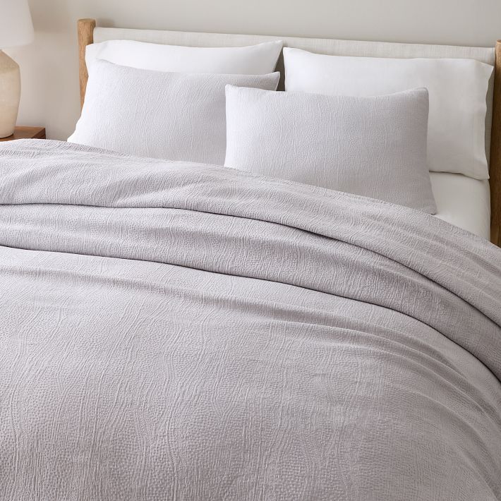 Silky TENCEL™ & Cotton Matelasse Duvet Cover & Shams (King set, Frost Grey)