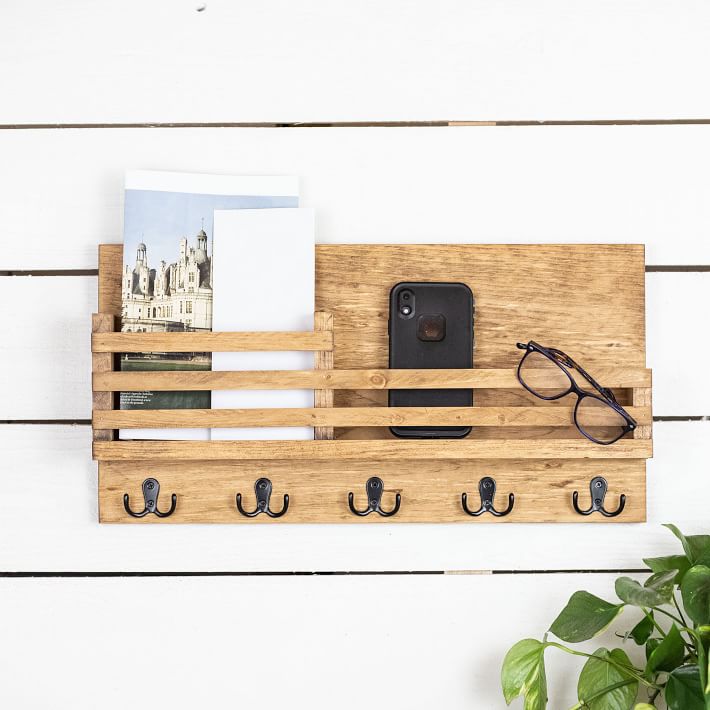 Vertical mail and key holder store