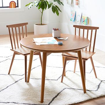 Modern childrens deals table and chairs