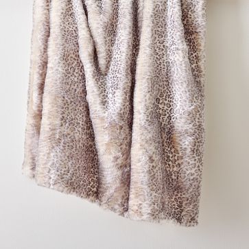 Tilda faux best sale fur throw